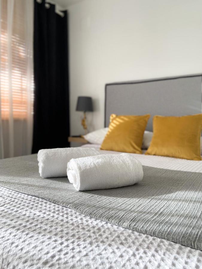 Apartamento Brisas Sevilla Kültér fotó